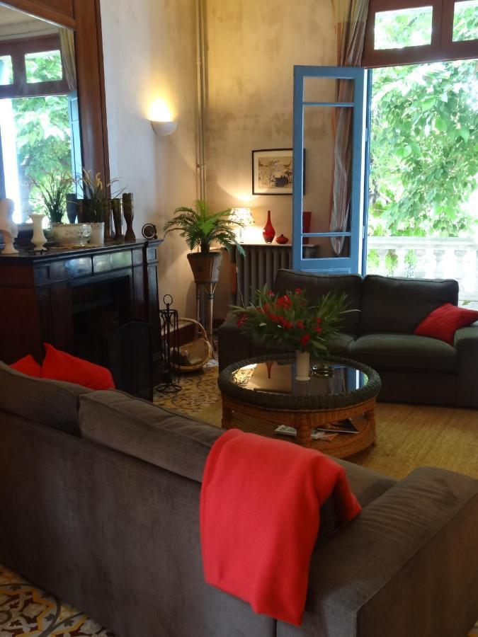 Les Remparts Bed and Breakfast Capestang Buitenkant foto